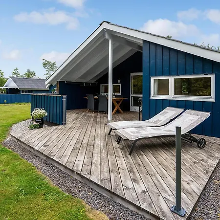 Ferienhaus Stunning In With Sauna