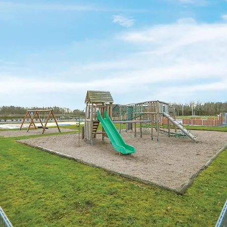 Dom wakacyjny Stunning In With Sauna *