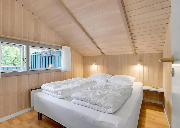 Ferienhaus Stunning In With Sauna *