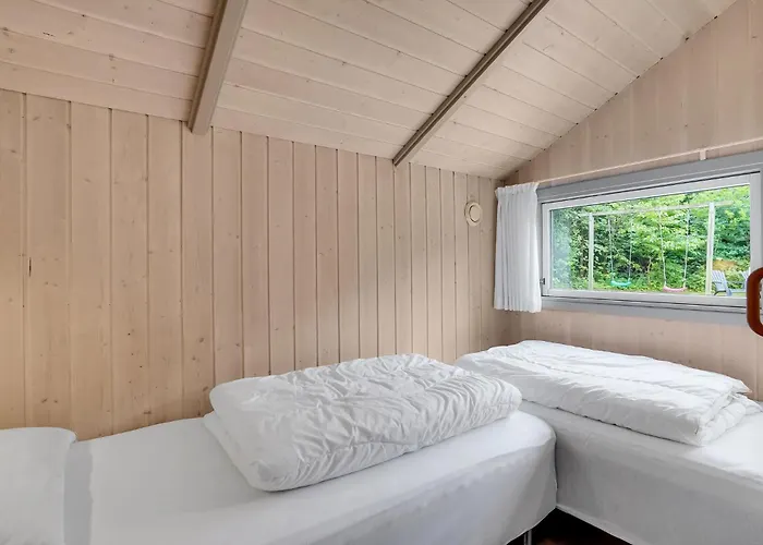 Ferienhaus Stunning In With Sauna *